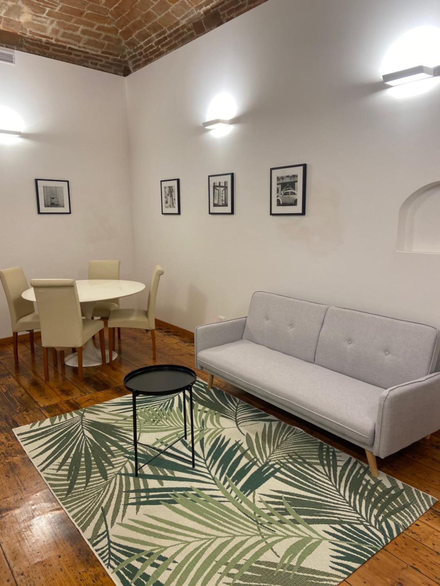 Casa Ortelia: In A Historic Building Apartamento Bolonha